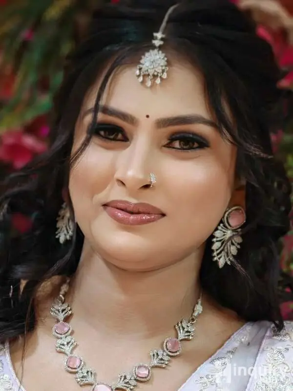Swara Biuty Parlour