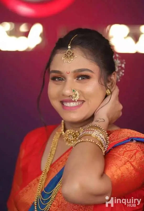 Shru Makeup Nails Art