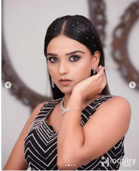 Sangeetha Vyas  Makeup Artist