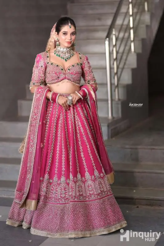 Roshani Bajanghate Makeup Artist