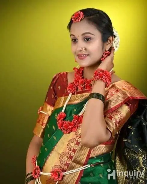 Radhika Makeup Artist And Beautician