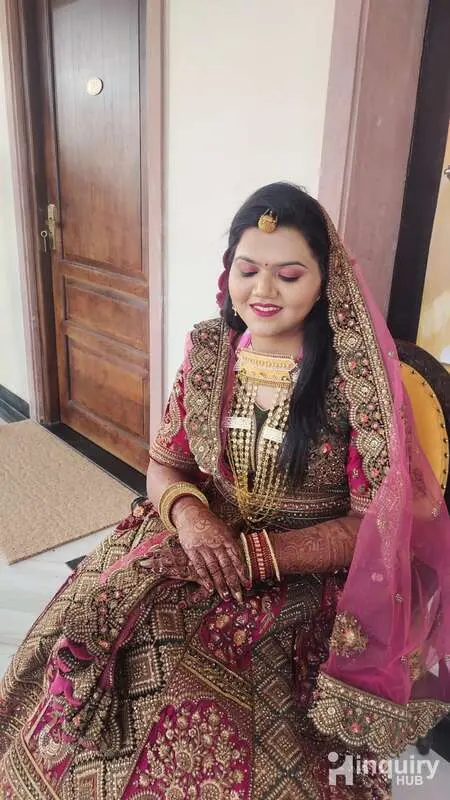 Ss Makeup Artist