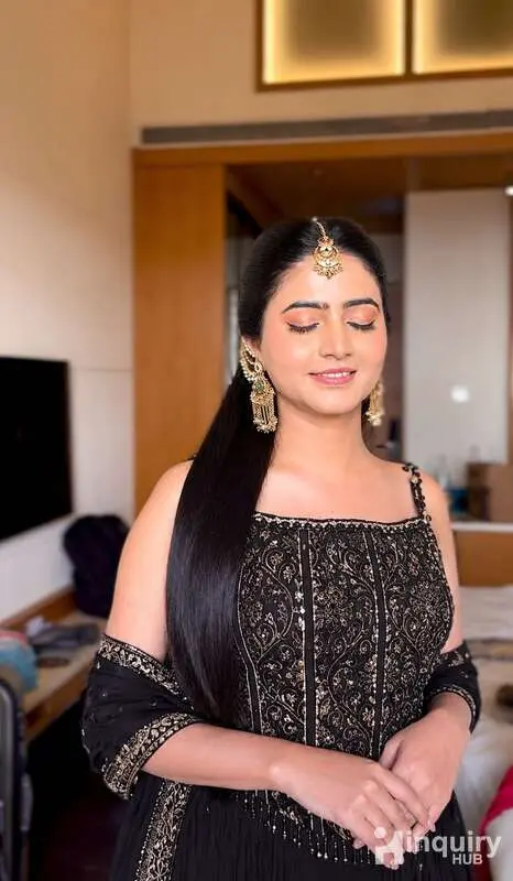 Glowbyvanshi
