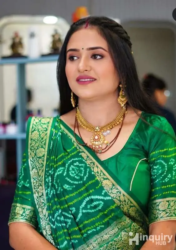Nehaal S Salon