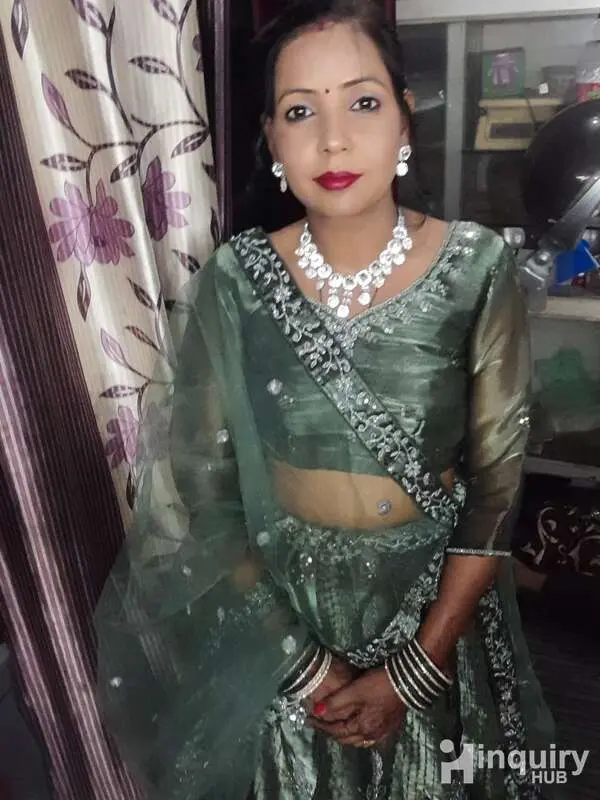Tanshu Beauty Parlor