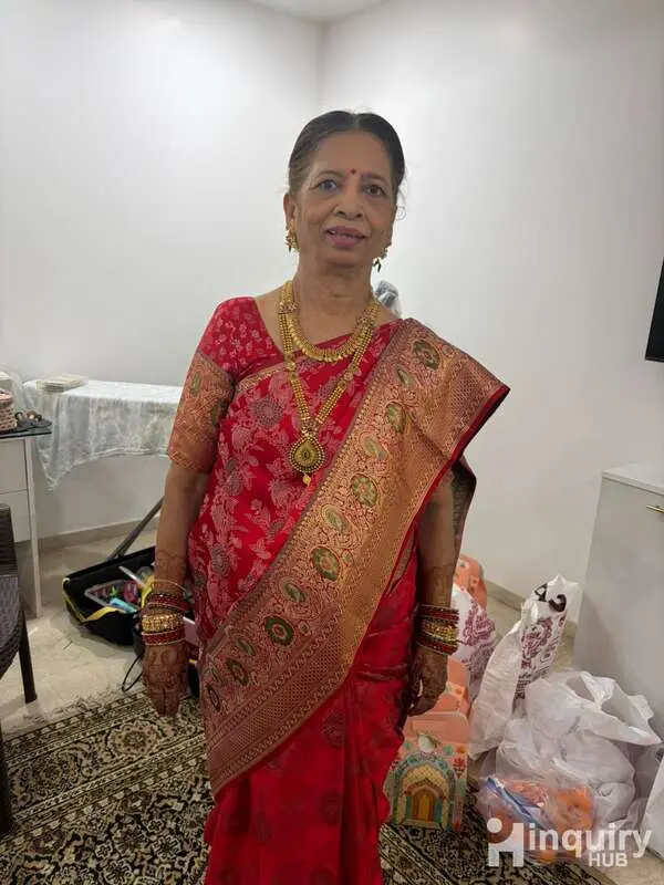 Poojithasri Beauty Parlour