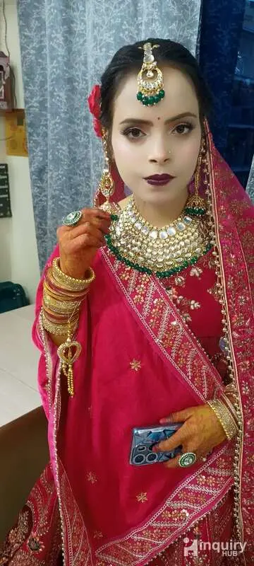 Anjali Singh Artist