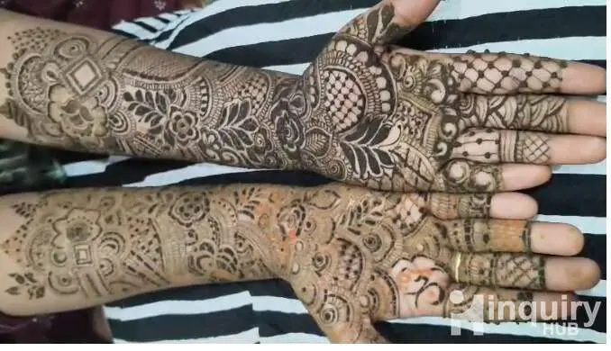 Alfiya Shakeel Khan Mehndi Artists