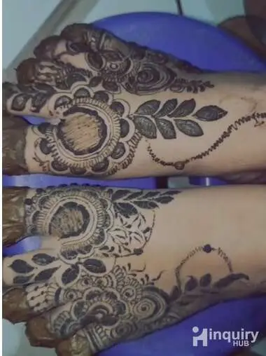 Alfiya Shakeel Khan Mehndi Artists