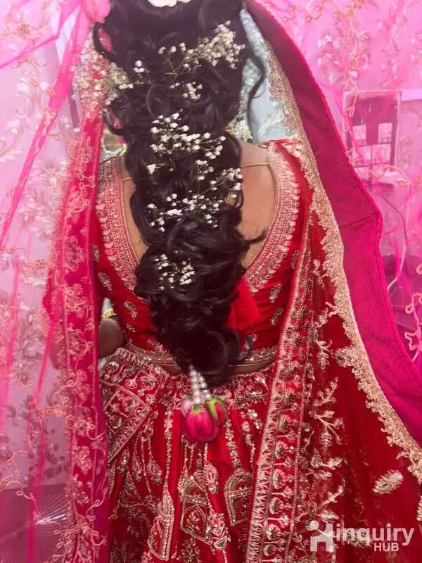 Ahana Beauty Parlour