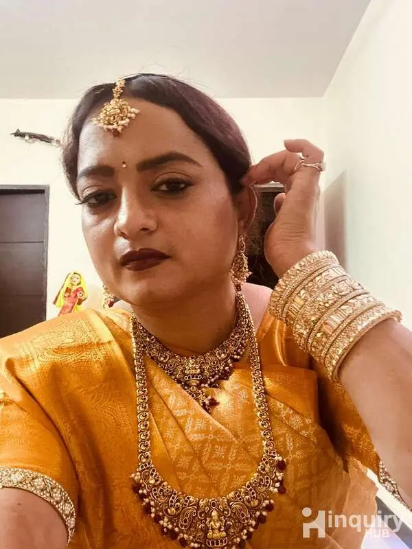 Makeup Artist By Supriya