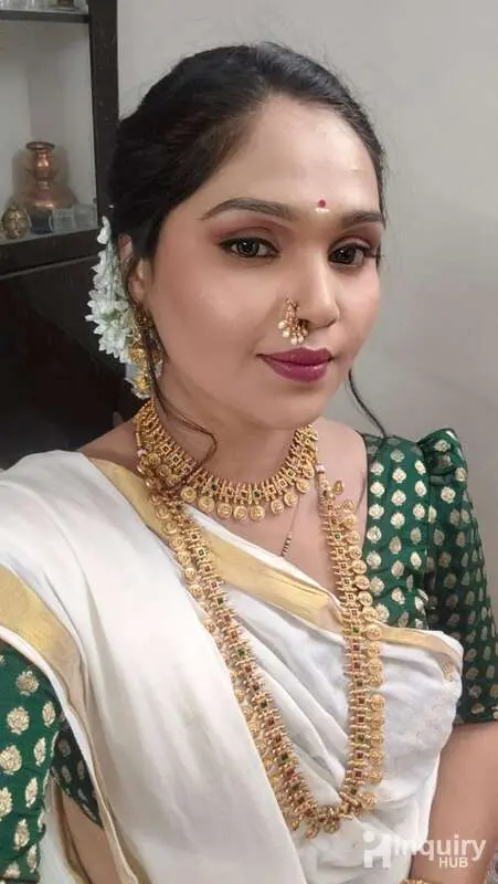 Ms Makeover  Meena Shinde
