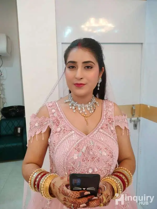 Khushi Makeup Artist