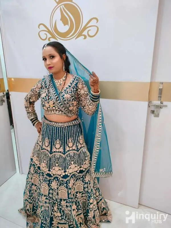 Khushi Makeup Artist