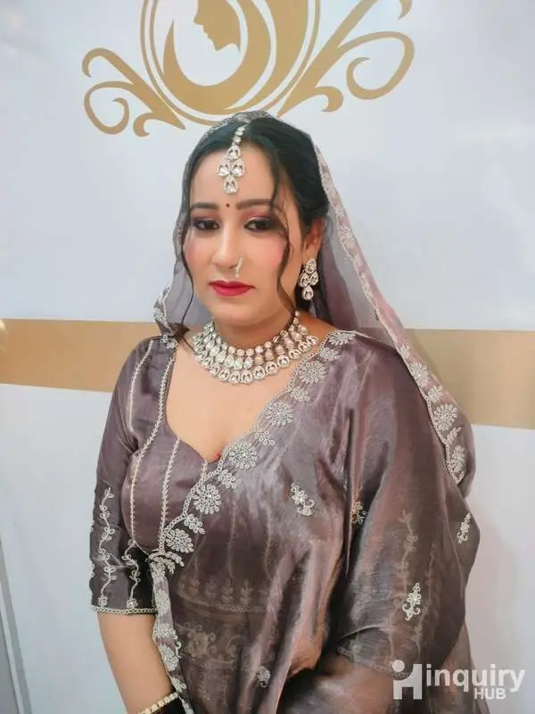 Khushi Makeup Artist
