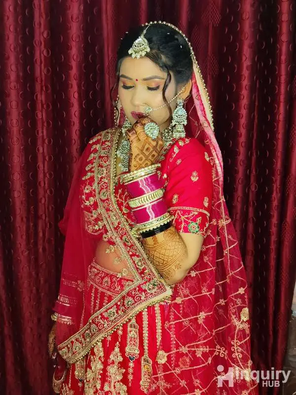 Akanksha Beauty Salon And Academy