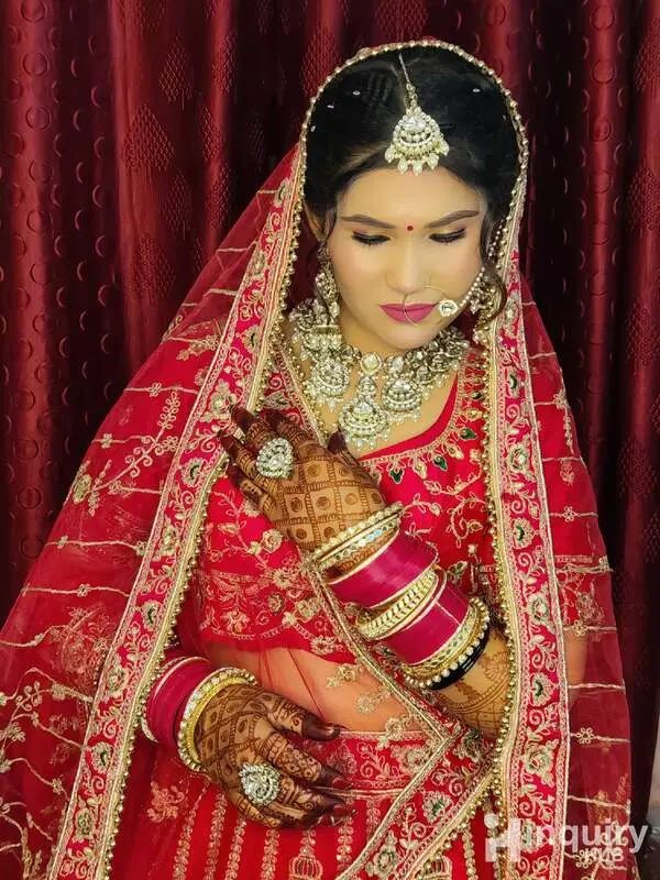 Akanksha Beauty Salon And Academy
