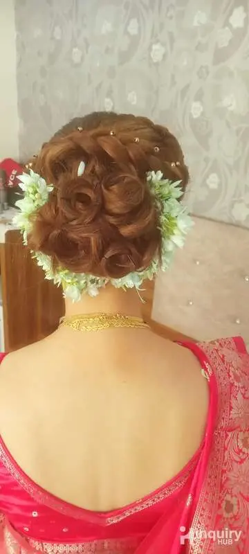Tripti  Makeup Artists