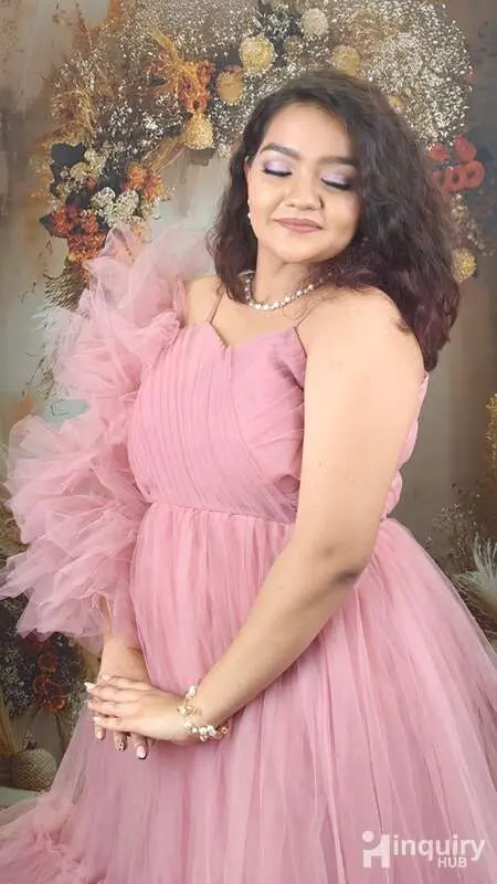 Dipika  Makeup Artist
