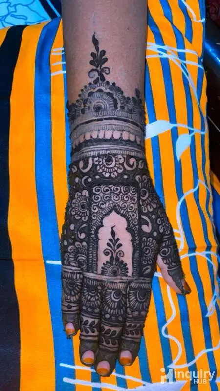 Mehndi Artist By Siya