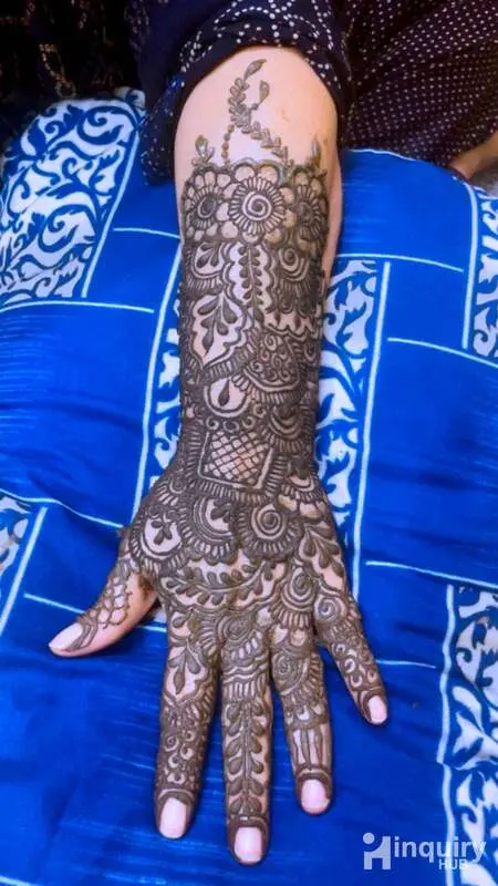 Mehndi Artist By Siya