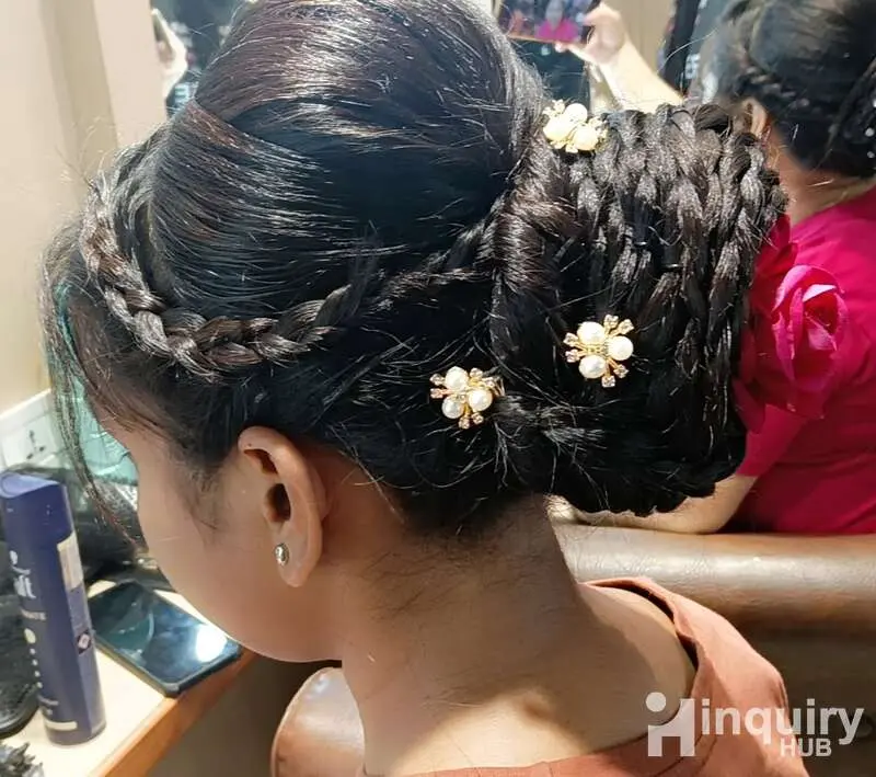 Vaishnavi Yadav  Makeup Artist
