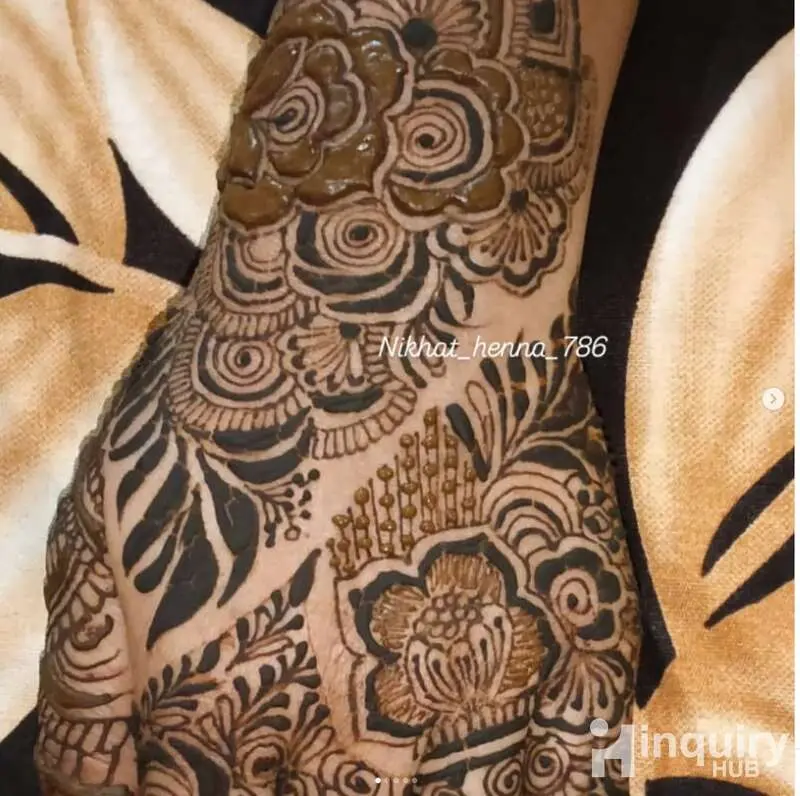 Nikhat Henna