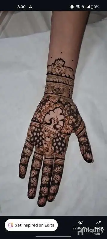 Vishakha Mendi Artist