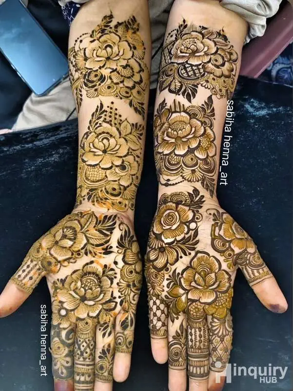 Arfaarfa Mehendi Artist