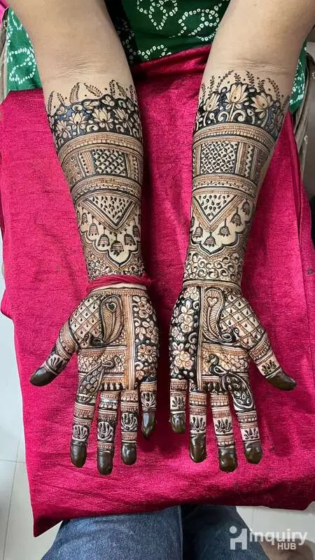 Vishakha Mehndi Art