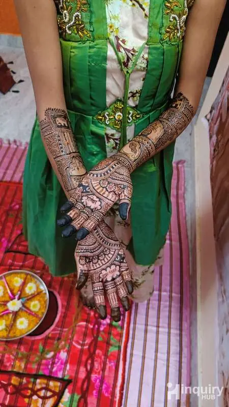 Ishwari Mehndi
