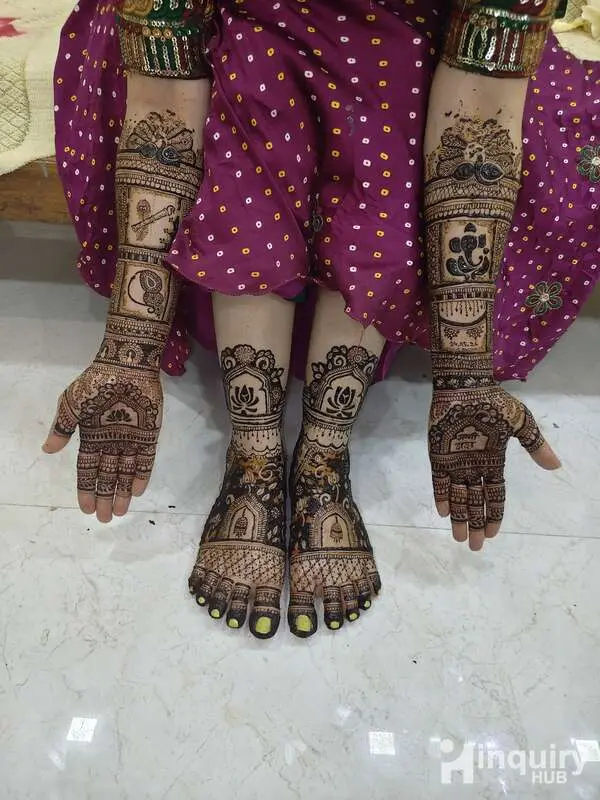 Ishwari Mehndi