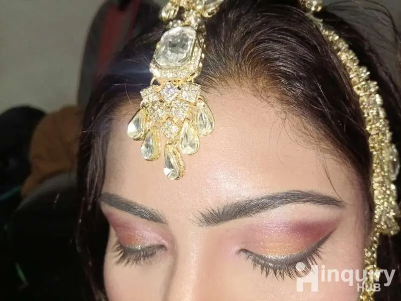 Aayamakeup Artist