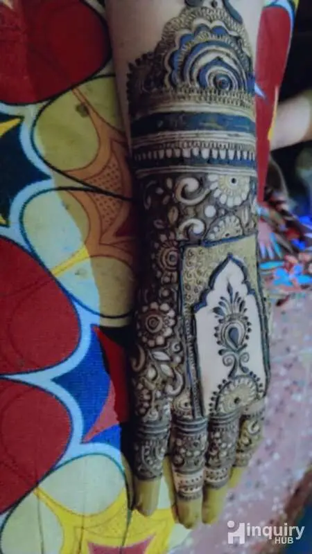 Shaikh  Mehndi  Artist
