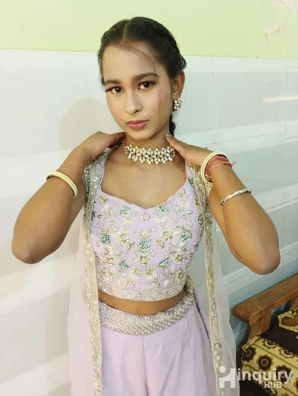 Makeup Artist Anu