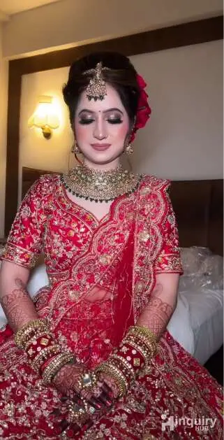 Monalisa Beauty Parlor