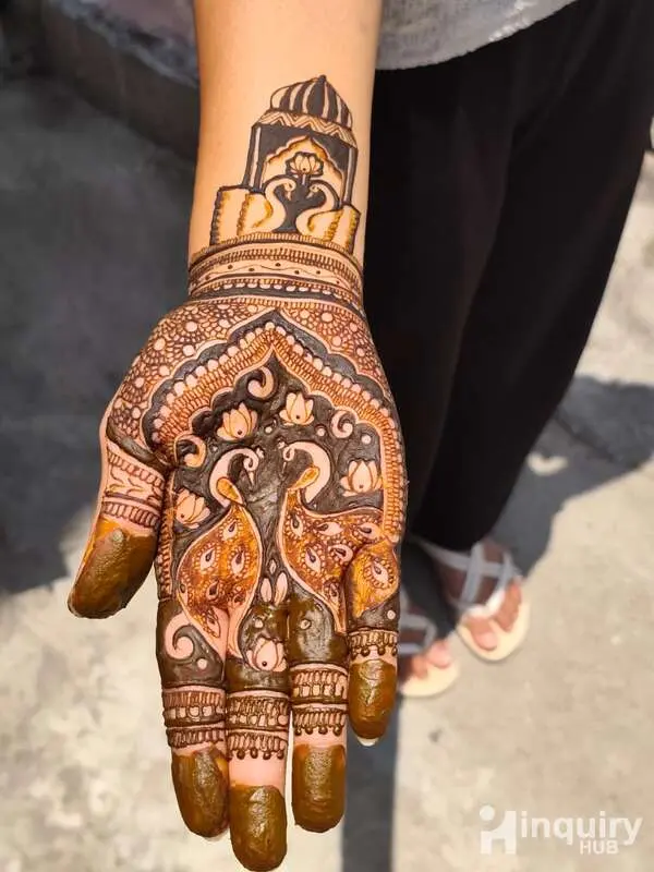 Prakrati Mehndi Art