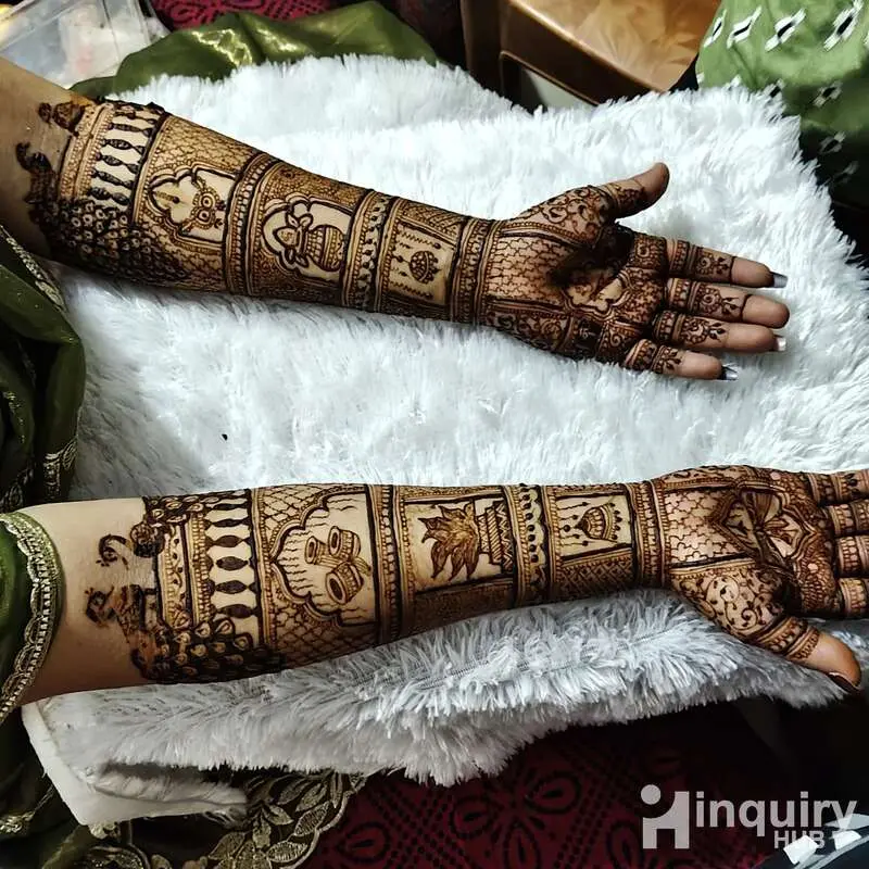 Vrushali Mehandi Artist