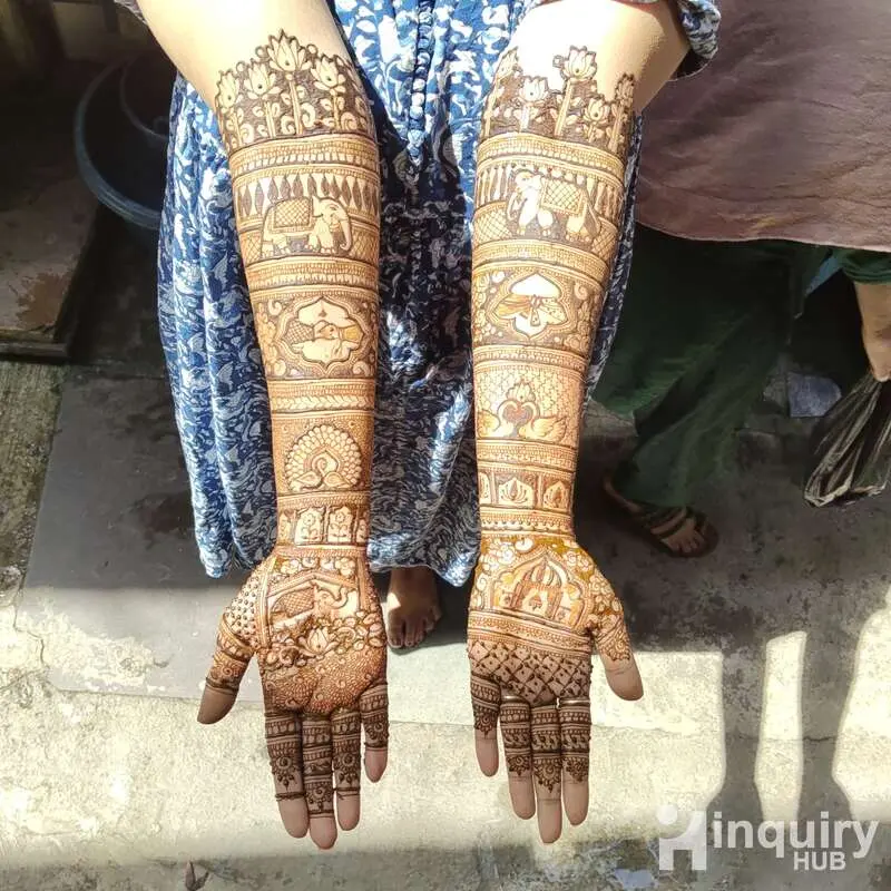 Vrushali Mehandi Artist
