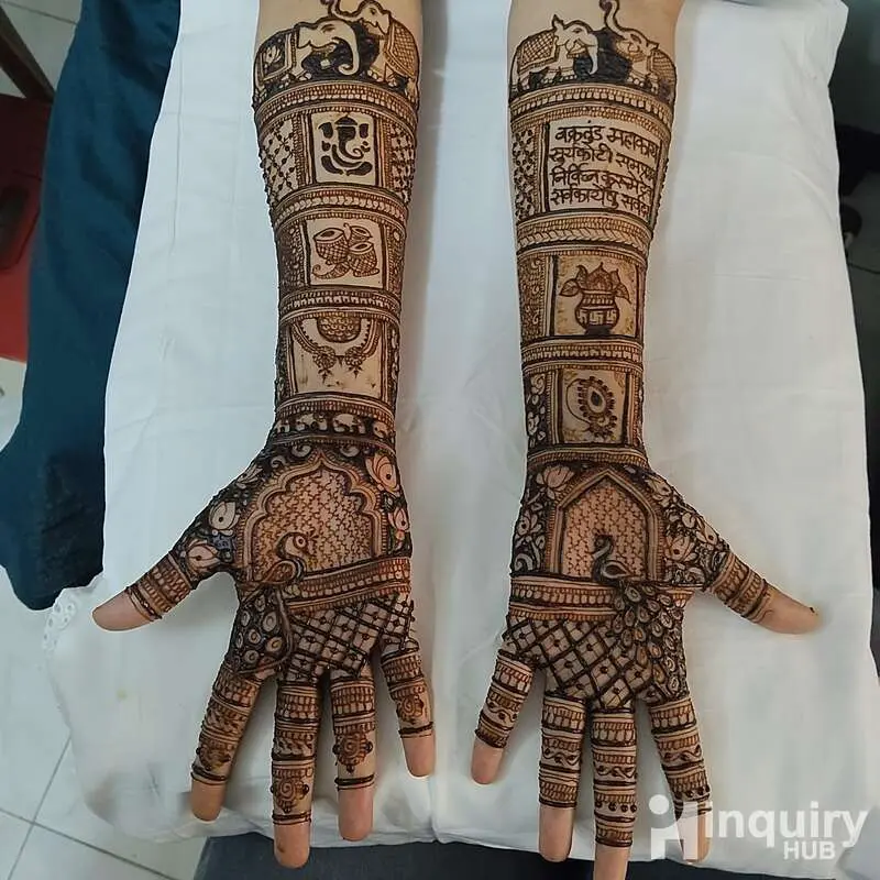 Vrushali Mehandi Artist