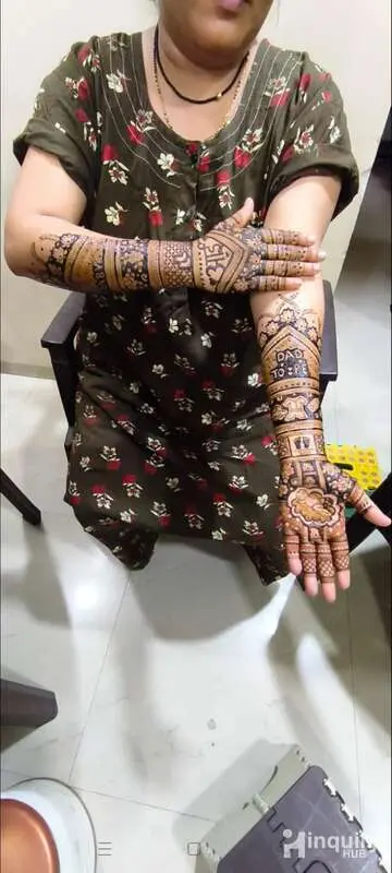 Vrushali Mehandi Artist