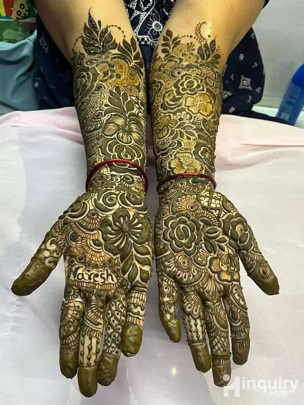 Shabana  Mehndi Artist