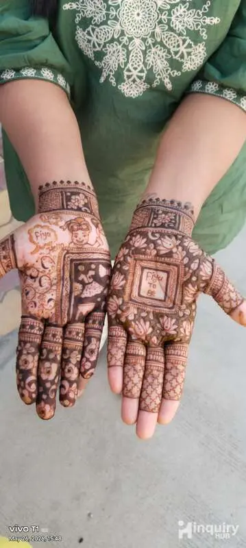 Dhanak Mehendi Artist