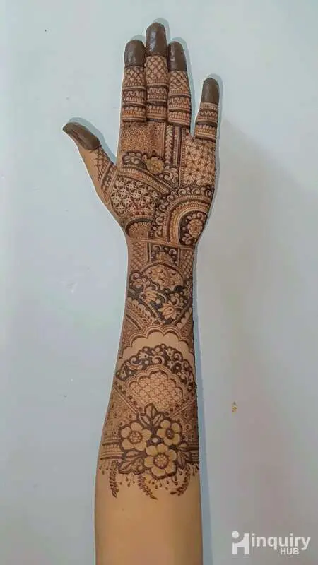 Yashnaaz Mehendi Art