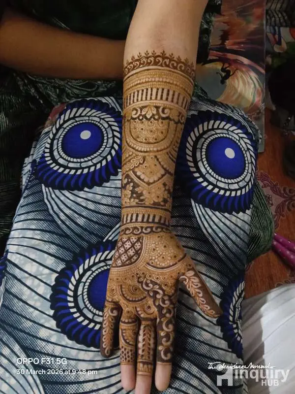 Yashnaaz Mehendi Art