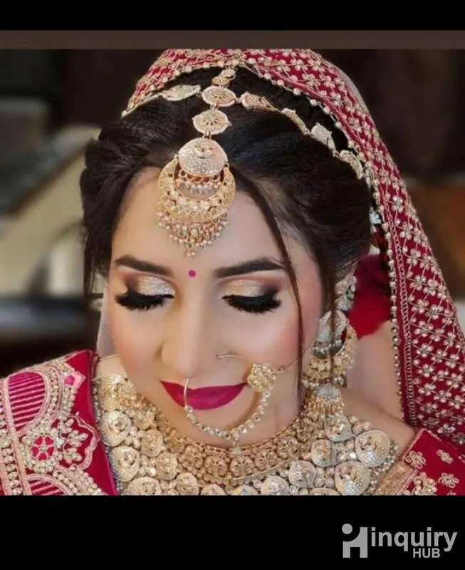 Shivani Makeup Artist Kanpur