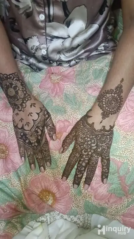 Gulnaz Mehndi