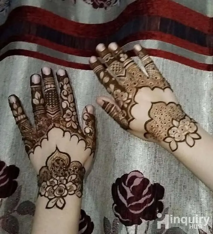 Lubna Mehindi Artist