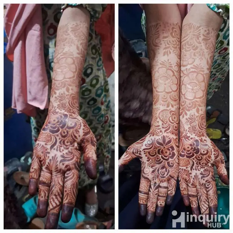 Aaliya Mehndi Artist