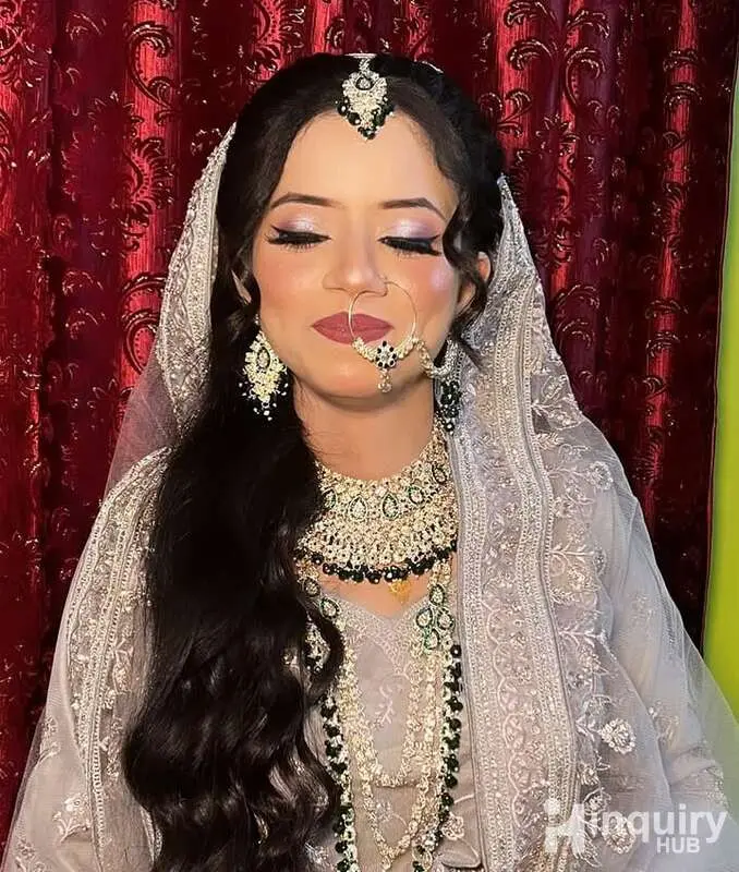 Arisha Makeup Artist